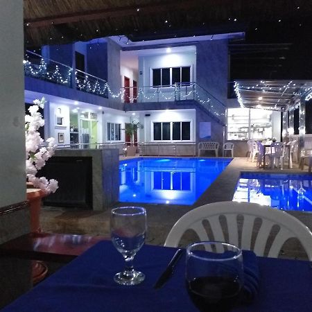 Ocean Breeze Resort Toledo Dış mekan fotoğraf