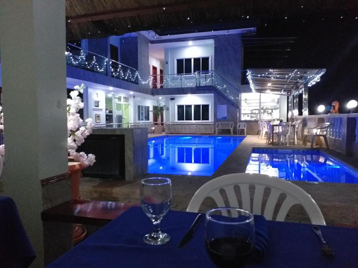 Ocean Breeze Resort Toledo Dış mekan fotoğraf
