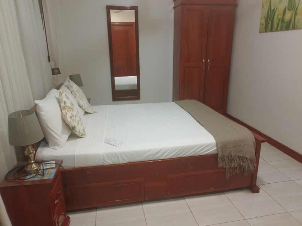 Ocean Breeze Resort Toledo Dış mekan fotoğraf